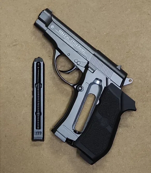 M84 пневматичний пістолет Чорноморськ - фото 1