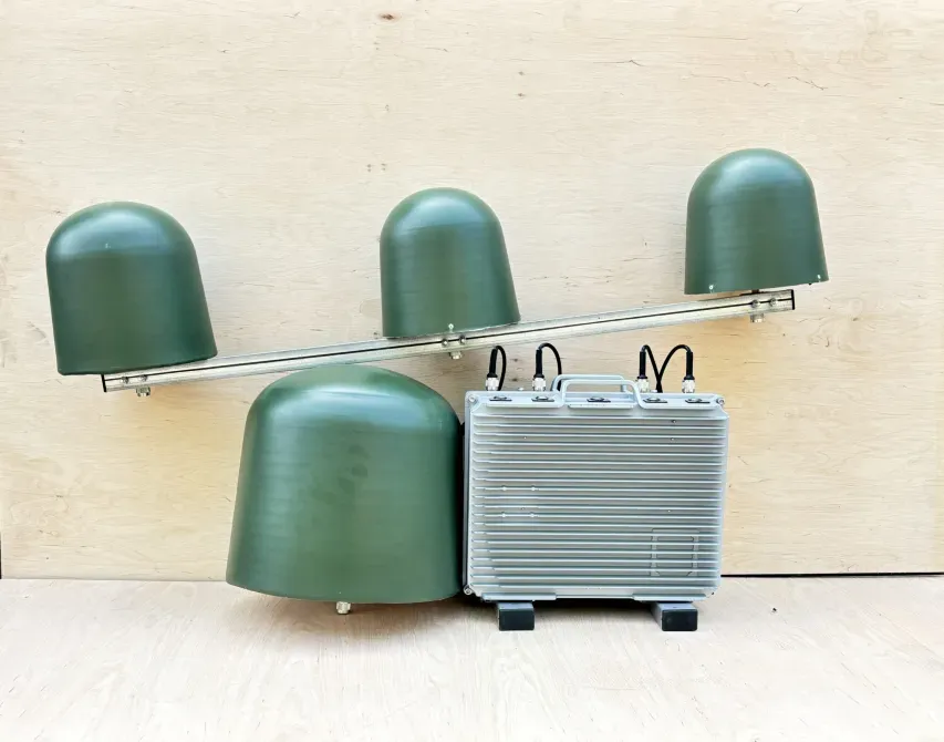 Антена купольного типу – Квадрифіляр 420-750 МГц – Антена для РЕБ Одеса - фото 3