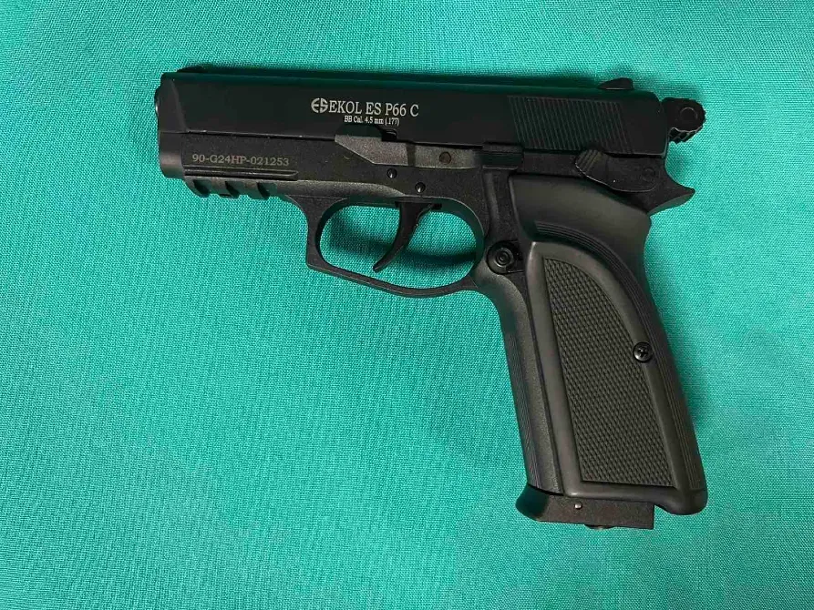 Пістолет пневматичний EKOL ES P66C 4.5mm чорний Львів - фото 1