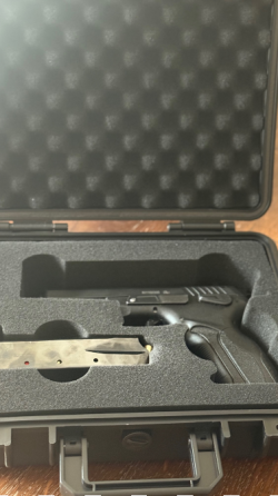 Продам кейс під пістолет Дніпро