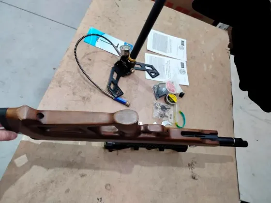 Продам комплект пневматическую винтовку Beeman 1357 + насос состояние нового Харків