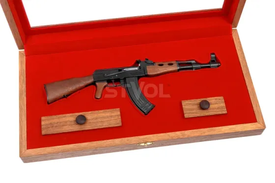 Модель автомата АКМ (1: 4) Одеса