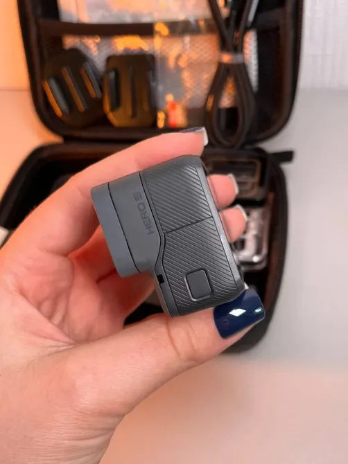 Екшн-камера GoPro Hero 5 з пультом дистанційного керування Гуляйполе - фото 5