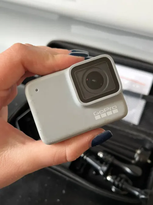 Екшн-камера GoPro Hero 7 white зі штативом Гуляйполе - фото 1