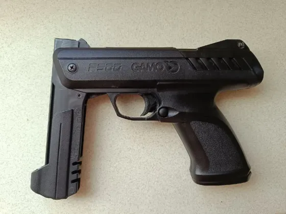 Продам пневматичний пістолет Gamo P-900 (калібр 4.5 мм) / Іспанія Харьков