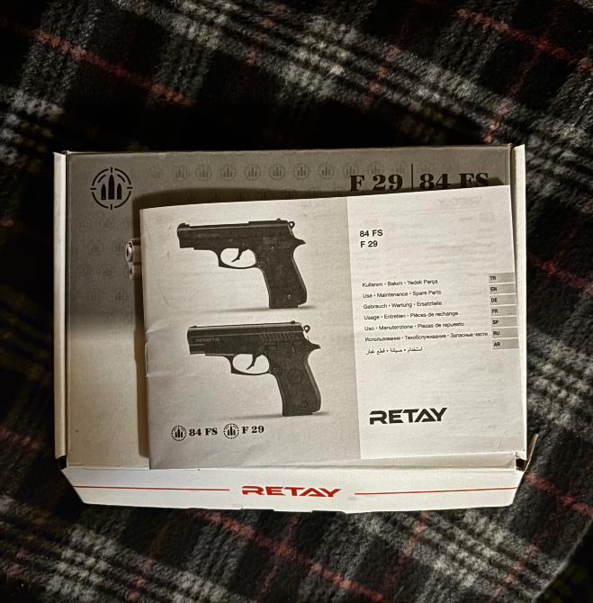 Стартовий пістолет Retay F29 (Beretta 84FS під холостий патрон 9 мм) чорний Львів - фото 2