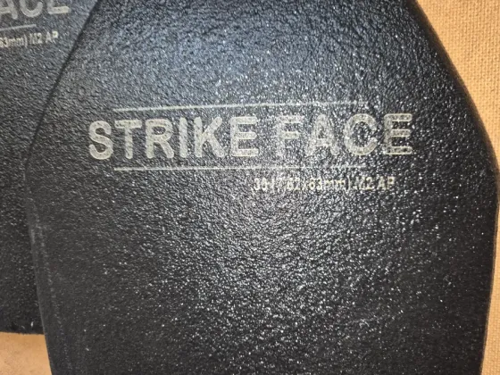 Керамічні бронеплити strike face multicurve fec23c67 забезпечують 6 клас захисту за дсту Киев