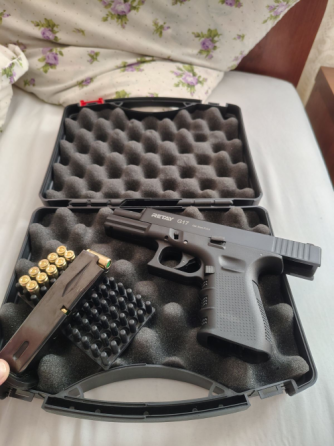 Пістолет стартовий Retay G17 кал. 9 мм. black Львів